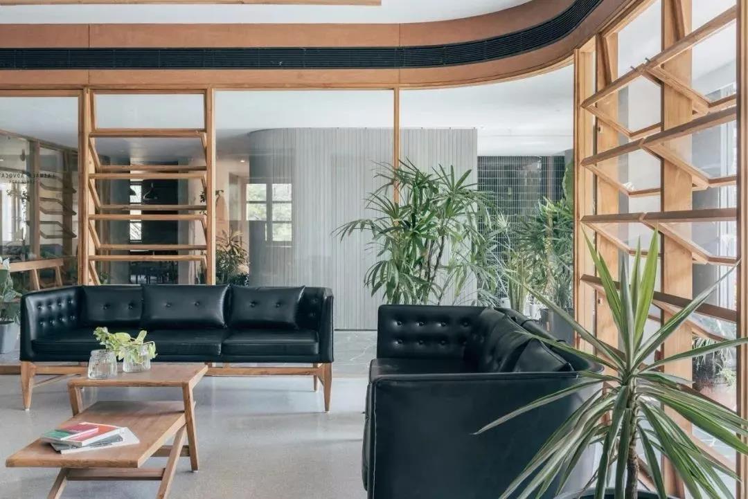 “第45屆中國(廣州)國際家具博覽會(huì)”在廣州廣交會(huì)展館舉辦