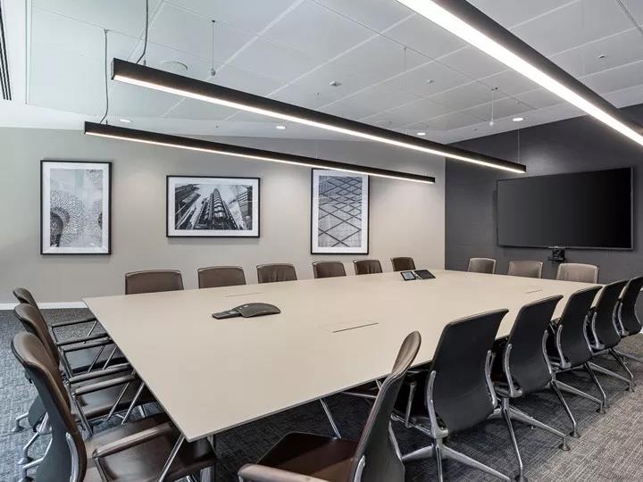 實木辦公家具有哪些優(yōu)勢