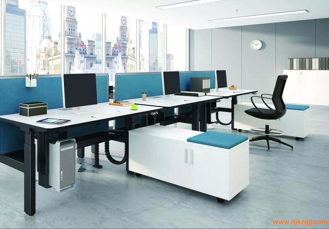 屏風(fēng)辦公桌上的辦公屏風(fēng)該怎么挑選？ 